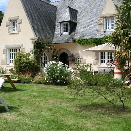 Chez Renee Et Raynal B&B Plounévez-Lochrist Екстериор снимка