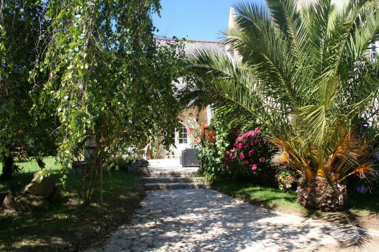 Chez Renee Et Raynal B&B Plounévez-Lochrist Екстериор снимка